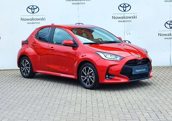 Toyota Yaris cena 89900 przebieg: 7378, rok produkcji 2023 z Wałbrzych małe 277